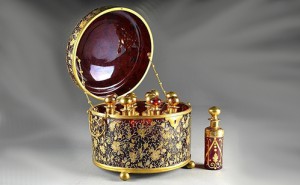 Правильное хранение парфюмерии Правильное хранение парфюмерии